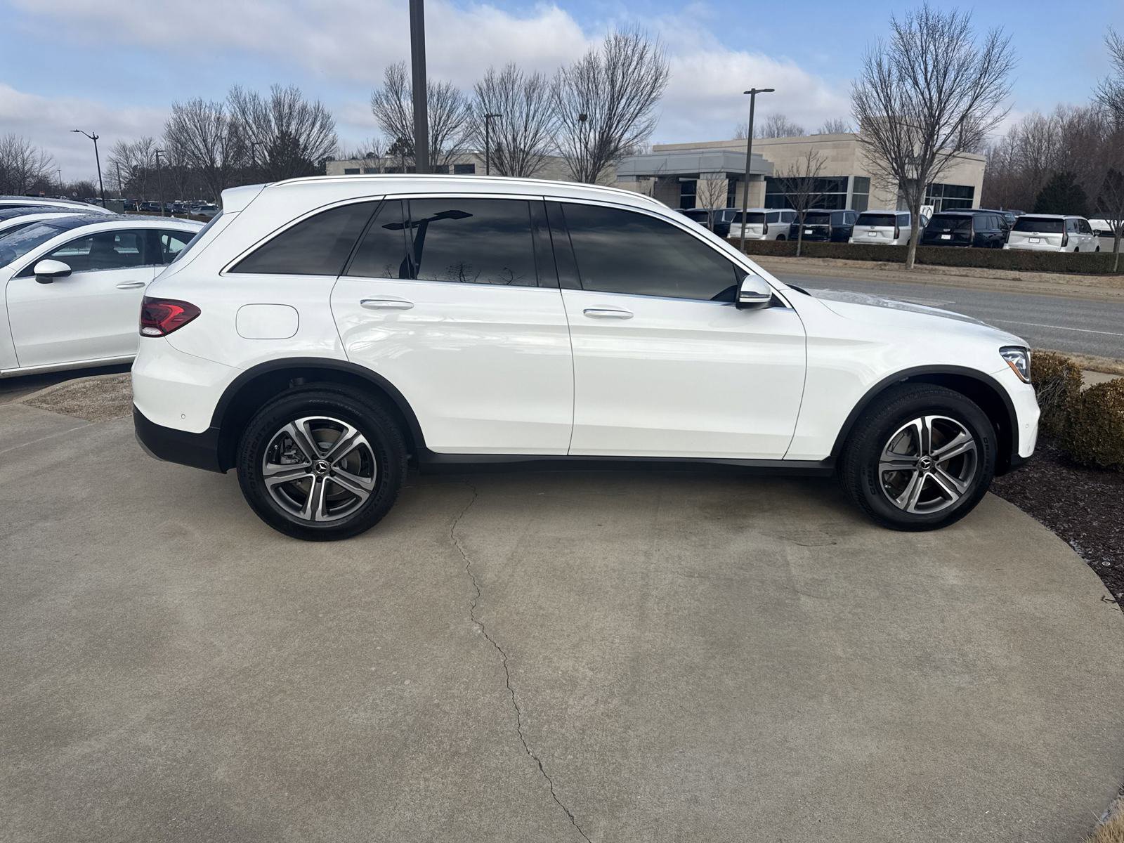 2021 Mercedes Benz GLC 4MATIC photo 3