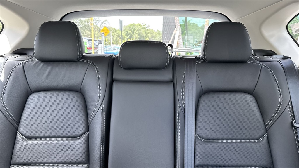 2025 Mazda CX-5 2.5 S Preferred photo 17