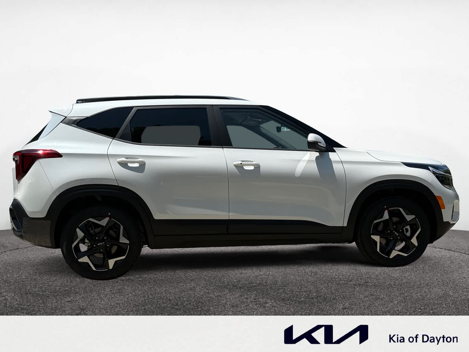 2026 Kia Seltos S photo 8