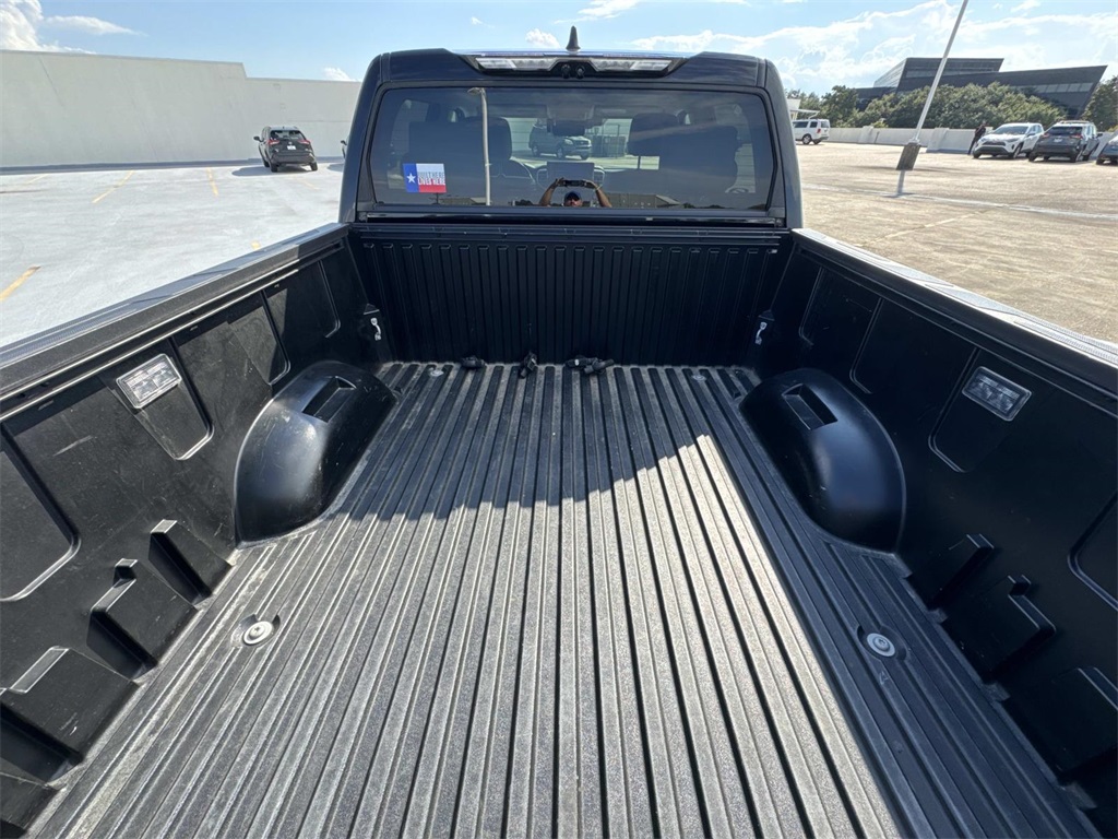 2024 Toyota Tundra Limited photo 8