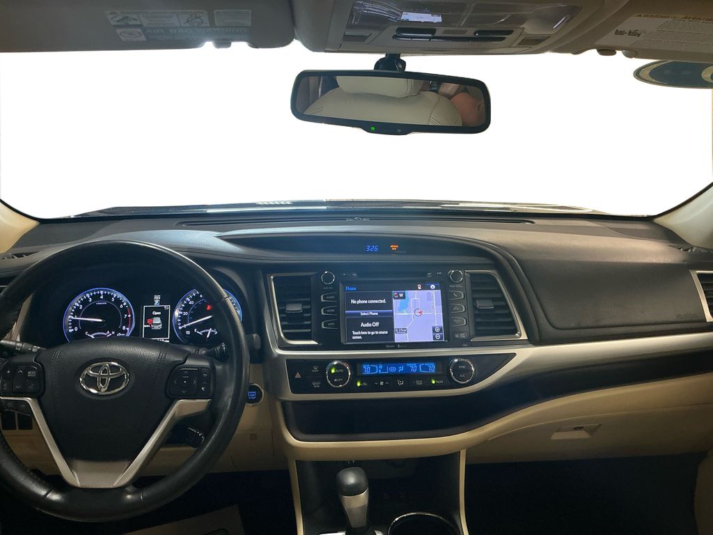 2015 Toyota Highlander XLE Sport photo 8