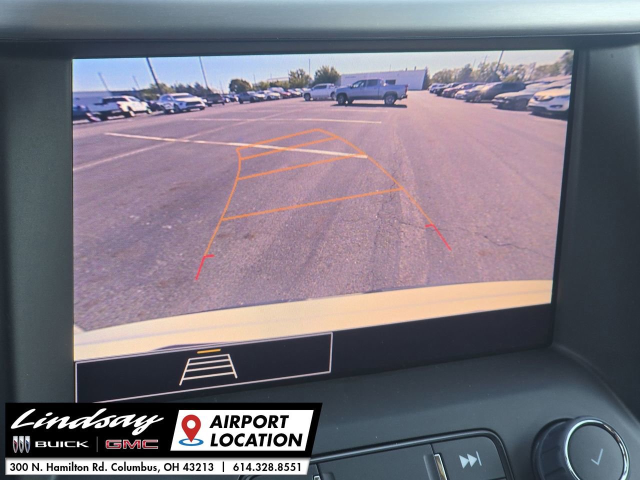 2023 Gmc Acadia SLE photo 13