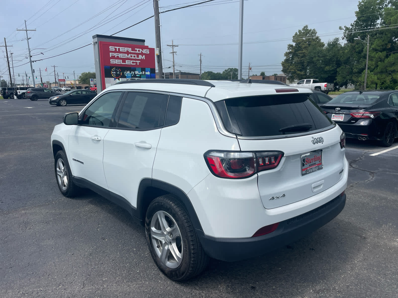 2024 Jeep Compass Latitude photo 4