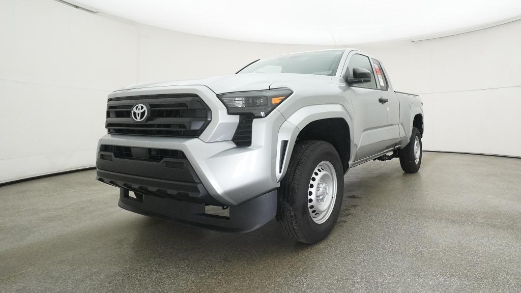 2025 Toyota Tacoma SR XtraCab photo 4