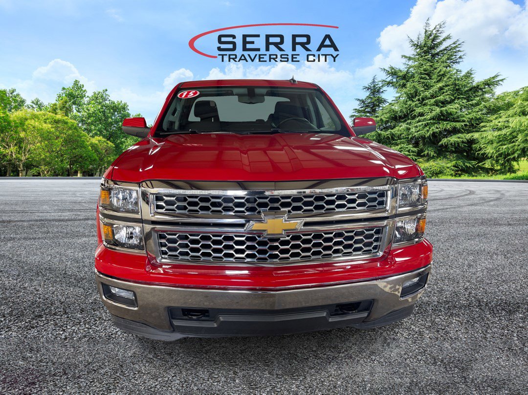2015 Chevrolet Silverado 1500 LT photo 2