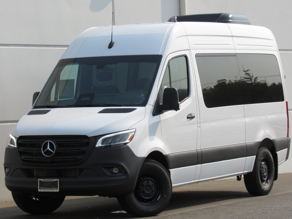 2025 Mercedes-Benz Sprinter Passenger Van Base's photo