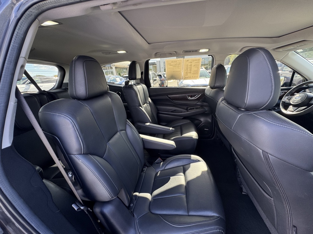 2024 Subaru Ascent Touring photo 3