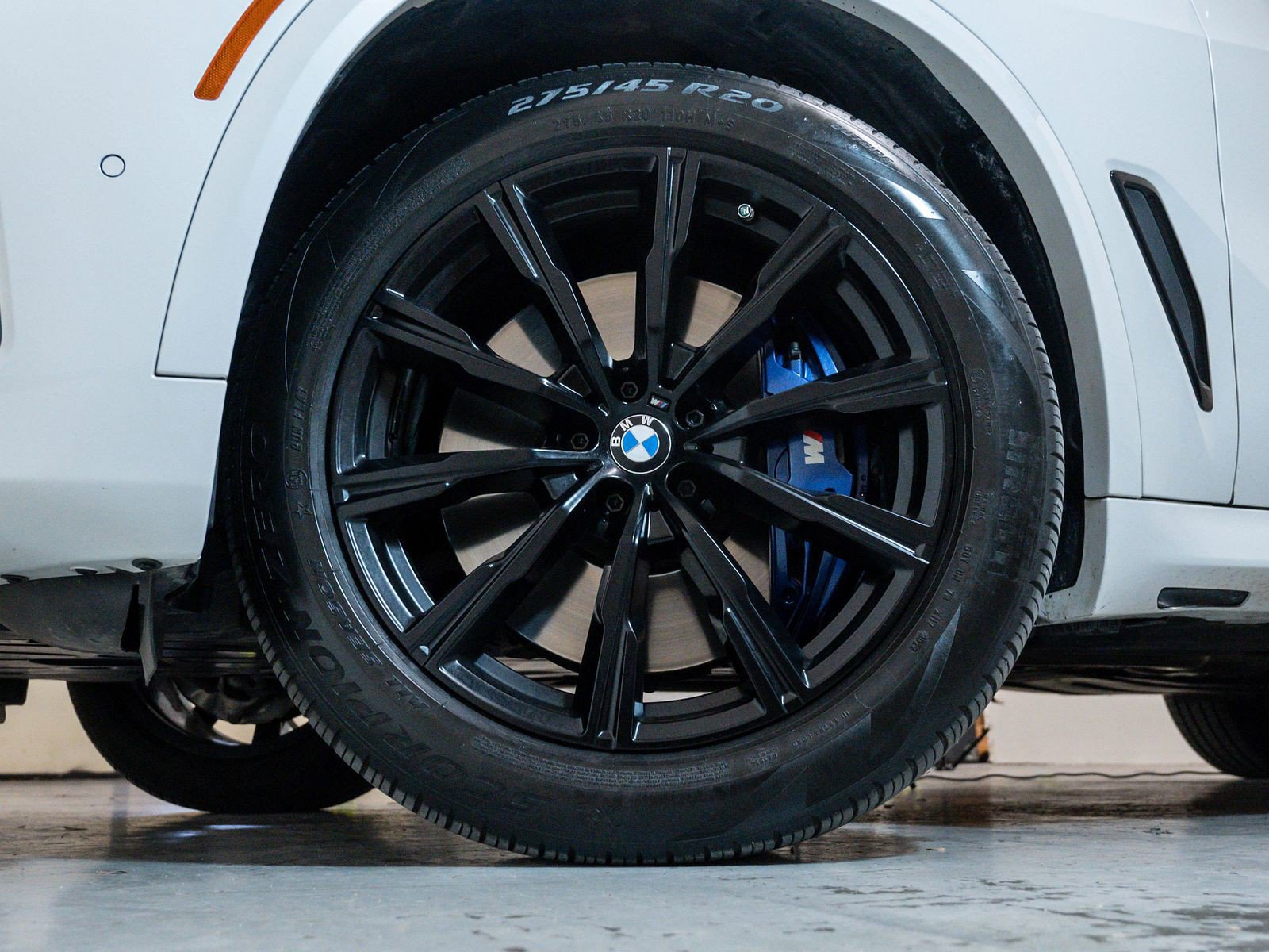 2023 Bmw X5 M50i photo 5
