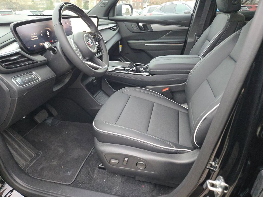 2025 Buick Enclave Preferred photo 23