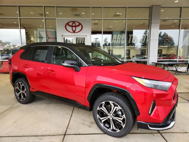 2025 Toyota RAV4 XSE's photo