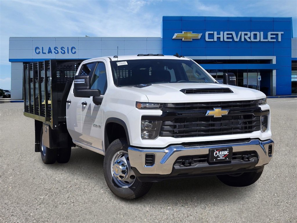 2025 Chevrolet Silverado 3500HD Work Truck's photo