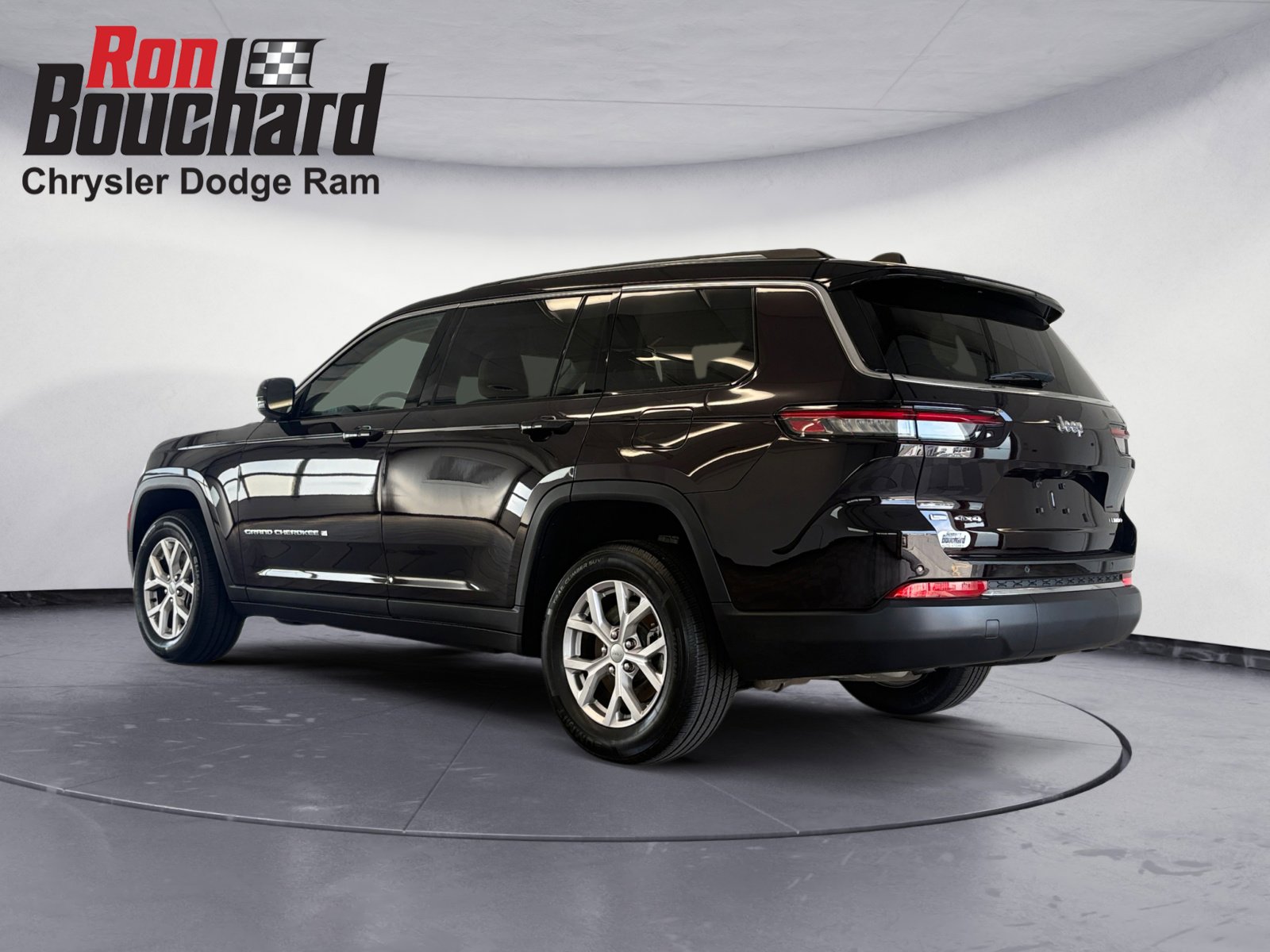 2022 Jeep Grand Cherokee Limited photo 4