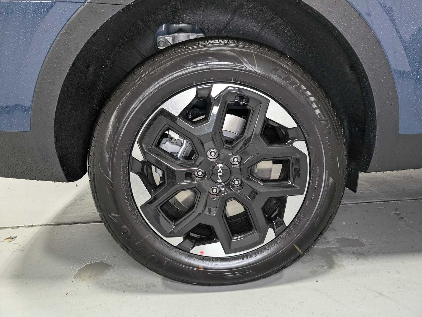 2026 Kia Sorento S photo 3