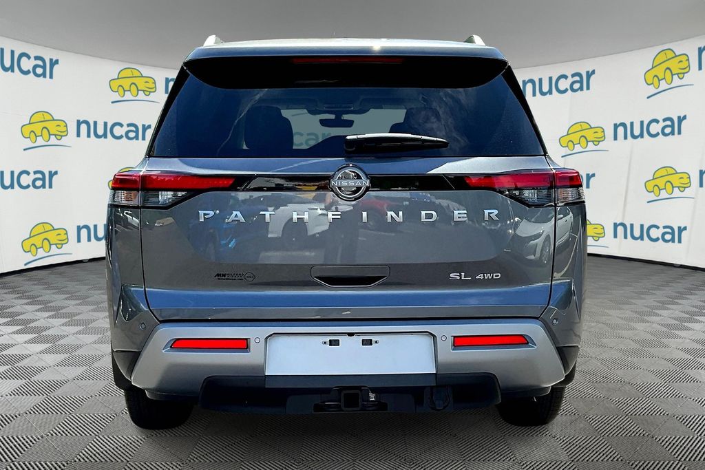 2025 Nissan Pathfinder SL photo 3