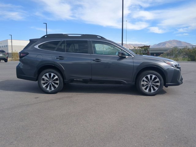 2025 Subaru Outback Limited photo 2