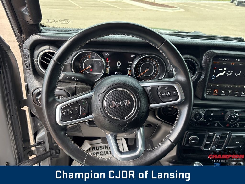 2021 Jeep Wrangler Unlimited Sahara photo 18