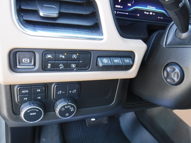 2023 Chevrolet Tahoe Premier photo 17