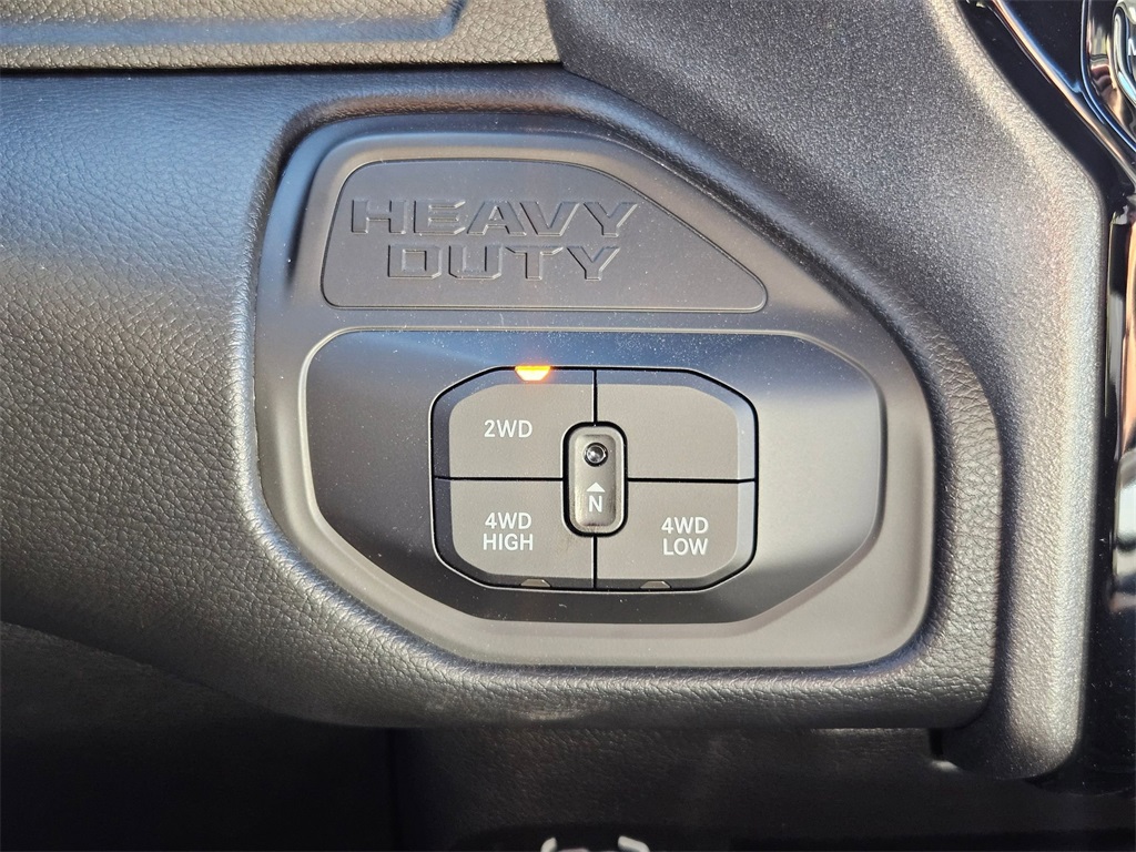 2026 Ram 3500 Tradesman photo 28