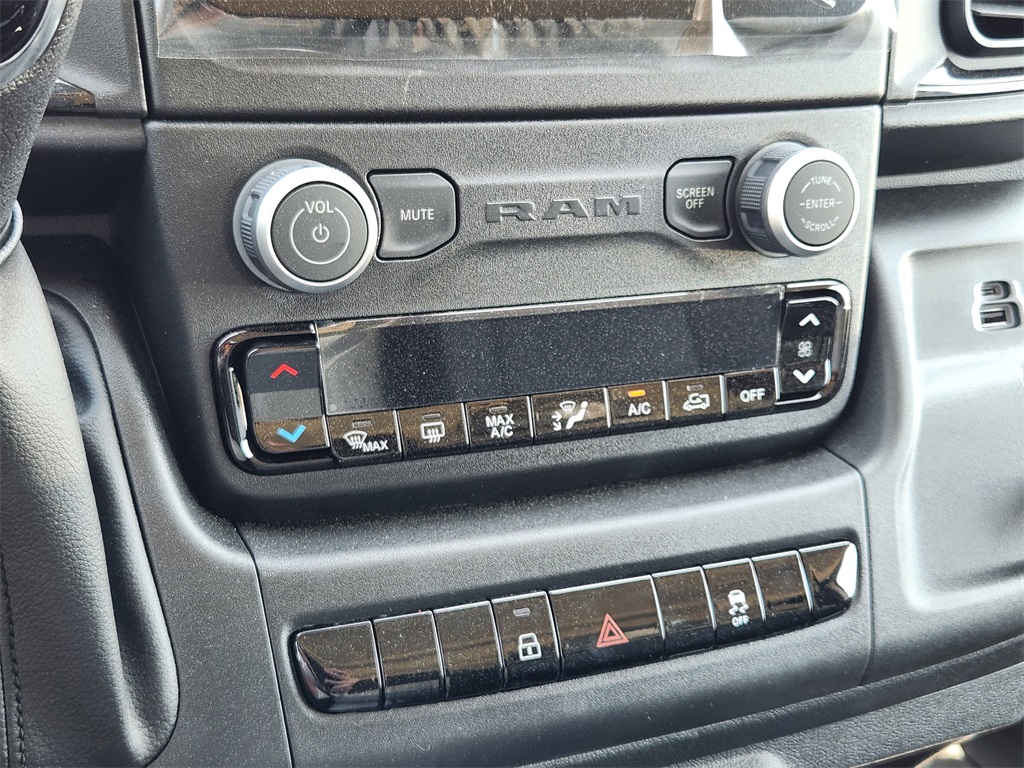 2026 Ram ProMaster 2500 photo 11
