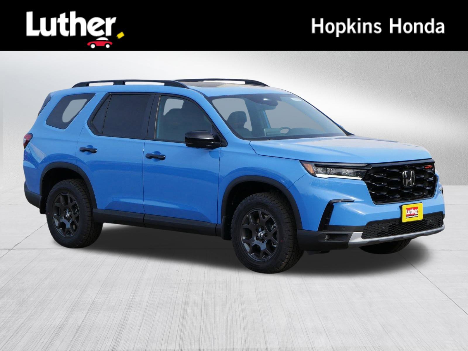 2025 Honda Pilot TrailSport's photo
