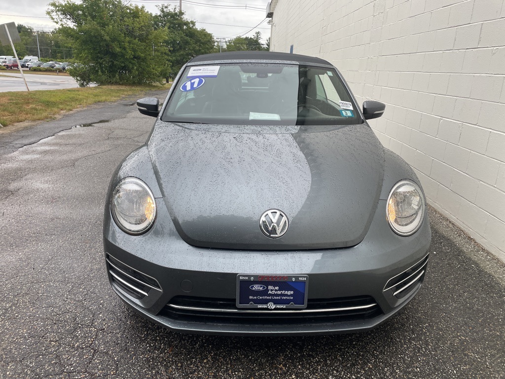 2017 Volkswagen Beetle 1.8T SE photo 2