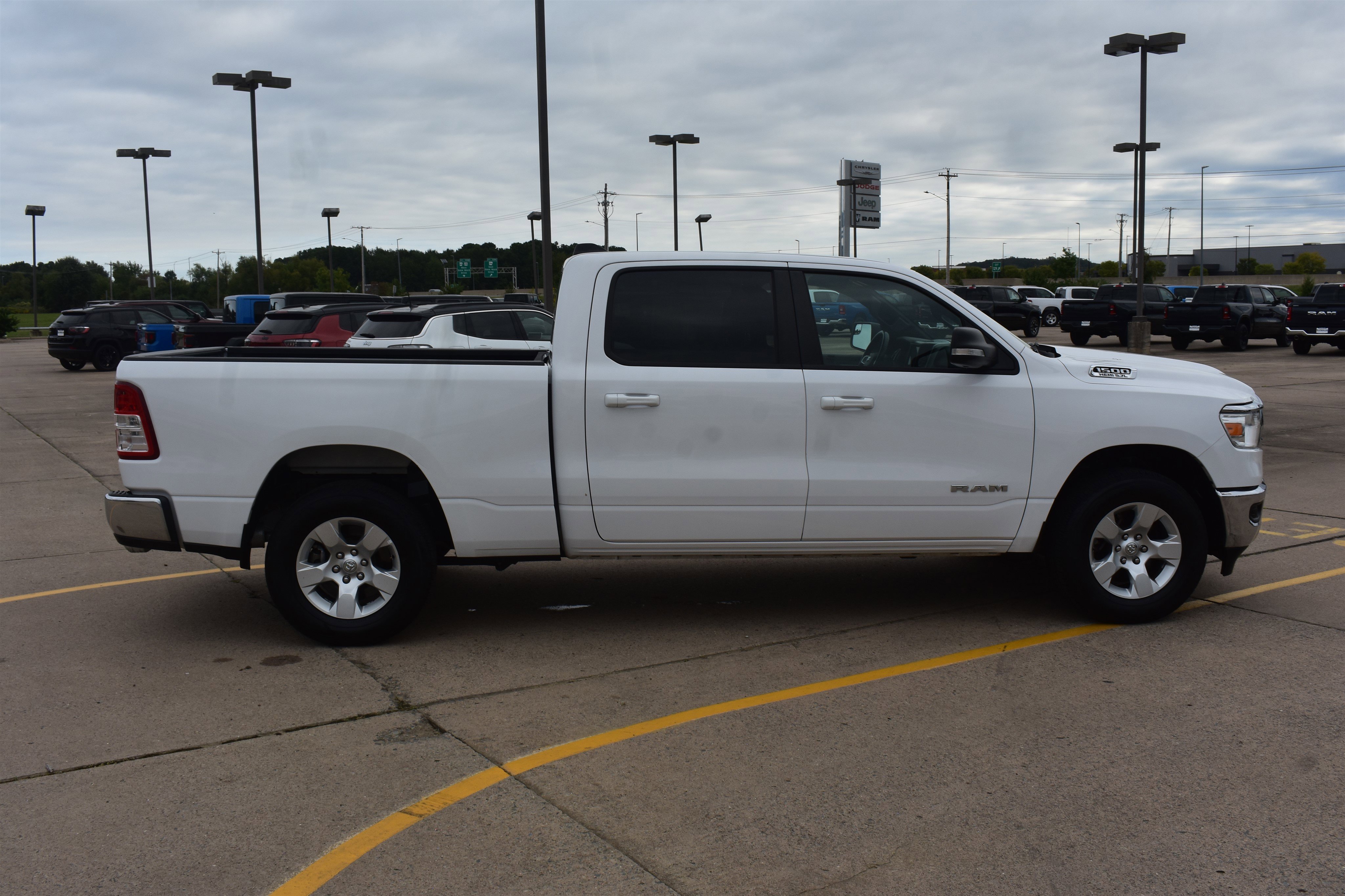 2021 Ram 1500 Big Horn Lone Star photo 3