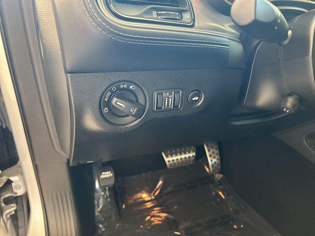 2023 Dodge Challenger R/T Scat Pack photo 36