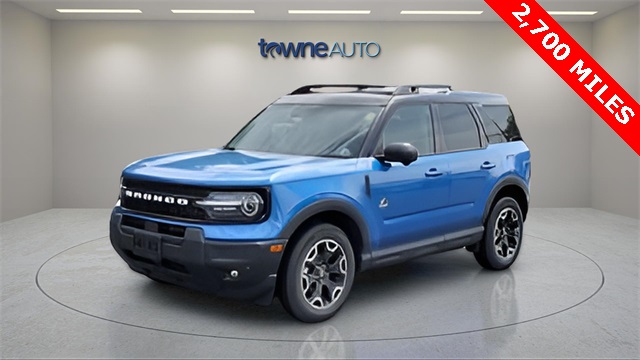 2025 Ford Bronco Sport Outer Banks's photo