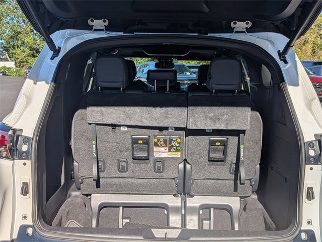 2022 Toyota Sienna XSE photo 31