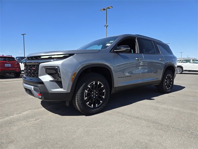 2026 Chevrolet Traverse Z71 photo 2