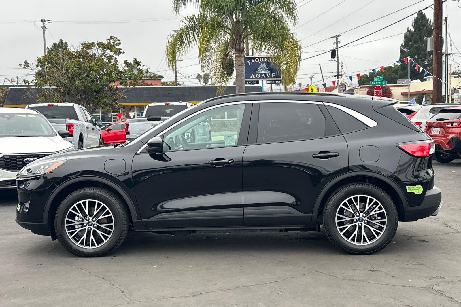 2022 Ford Escape SEL Plug-In Hybrid photo 30
