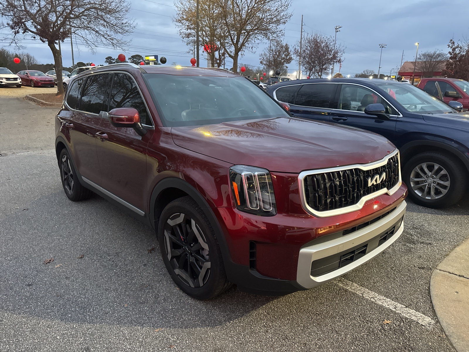 2024 Kia Telluride EX's photo