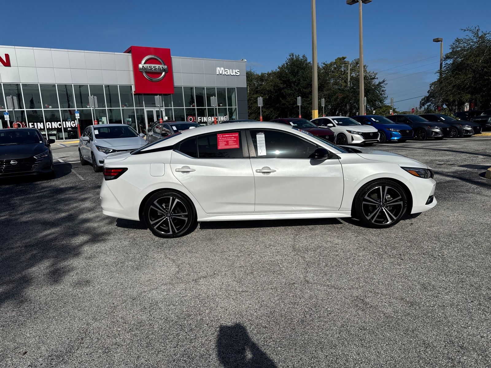 2023 Nissan Sentra SR photo 4