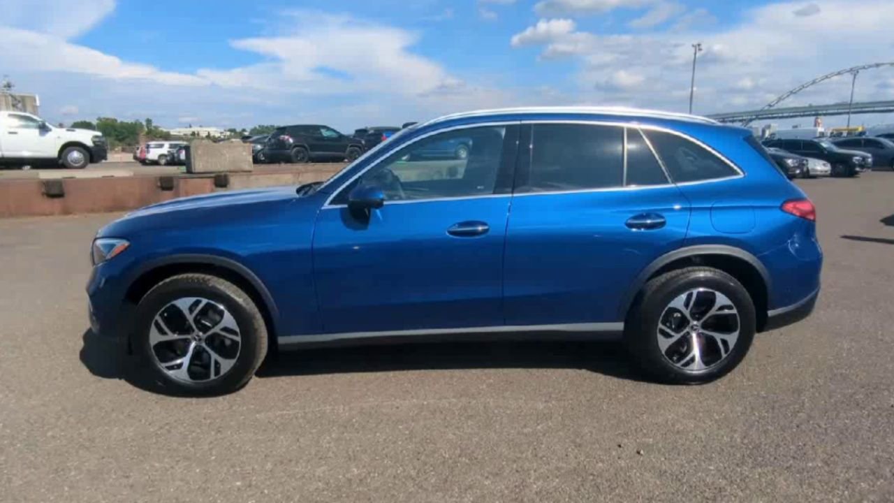 2026 Mercedes Benz GLC 350e 4MATIC photo 30