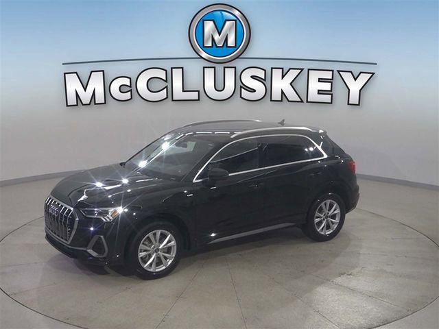 2023 Audi Q3 S Line Premium's photo