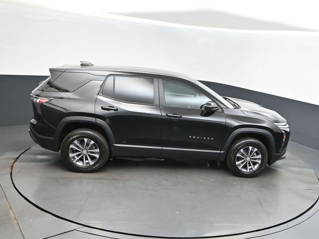 2026 Chevrolet Equinox LT photo 33