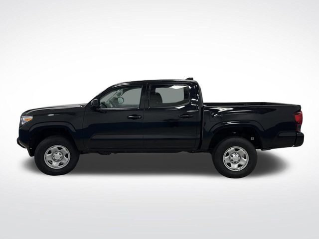 2022 Toyota Tacoma SR photo 9