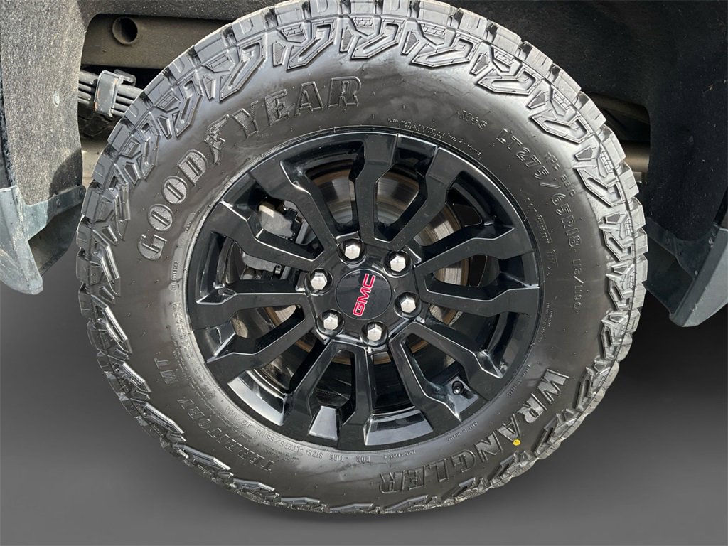 2022 GMC Sierra 1500 AT4X's photo