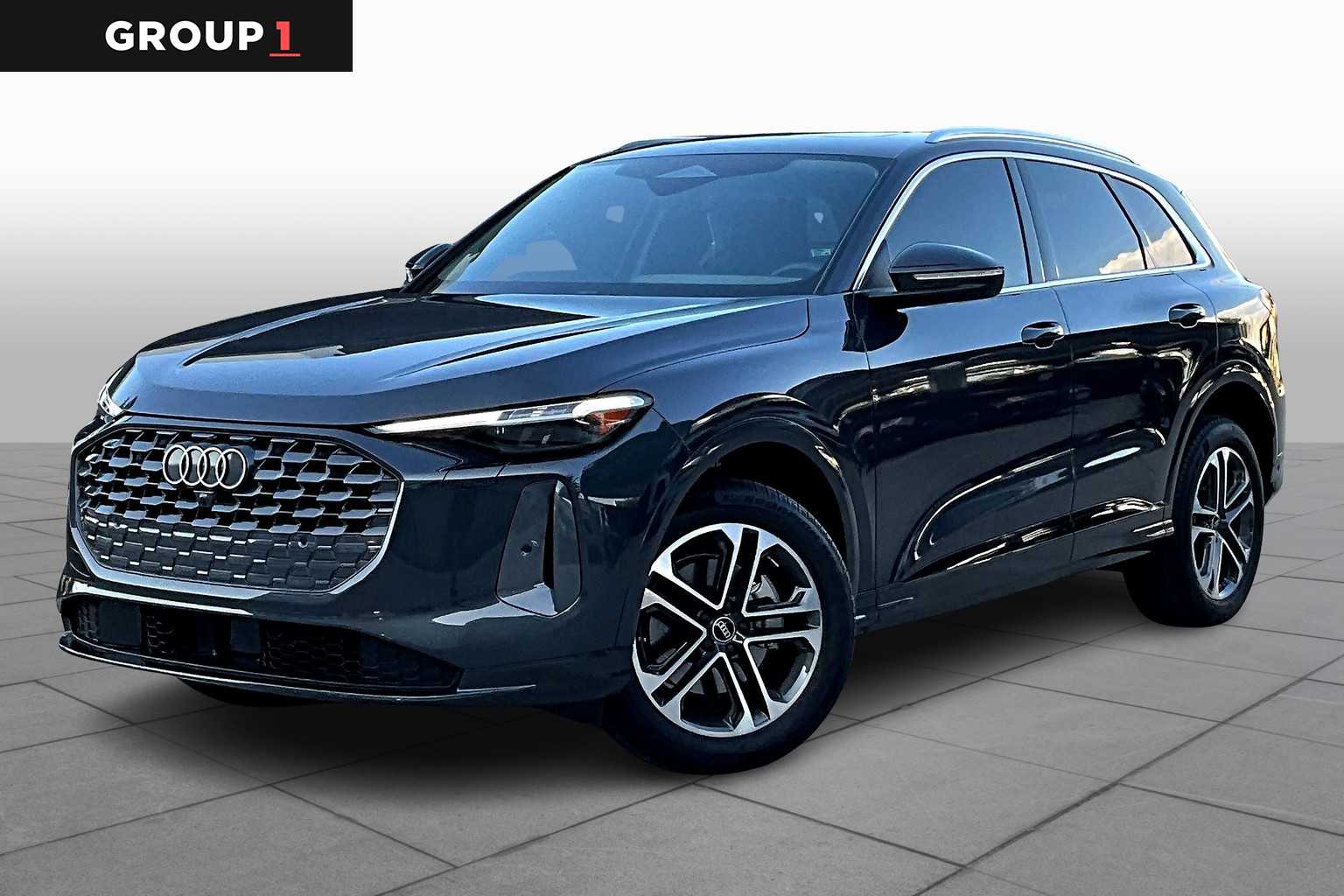 2025 Audi New Q5 Premium Plus's photo