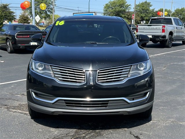 Used 2016 Lincoln MKX Reserve with VIN 2LMTJ8LR0GBL80047 for sale in Woodhaven, MI