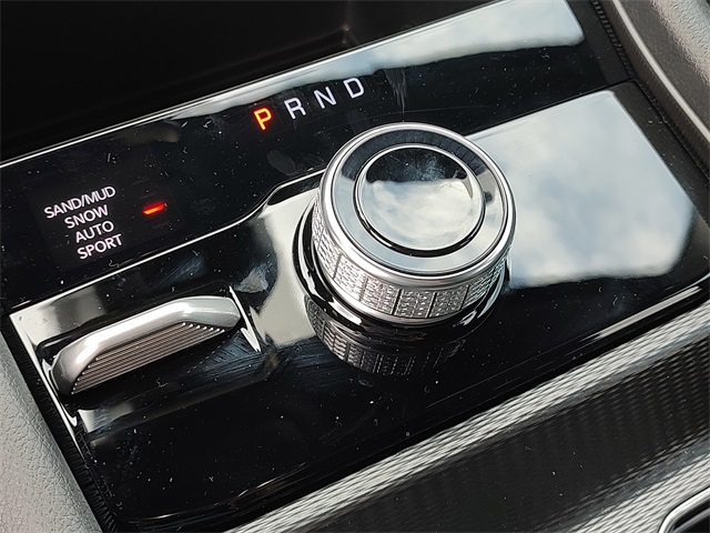 2025 Jeep Grand Cherokee Limited photo 18