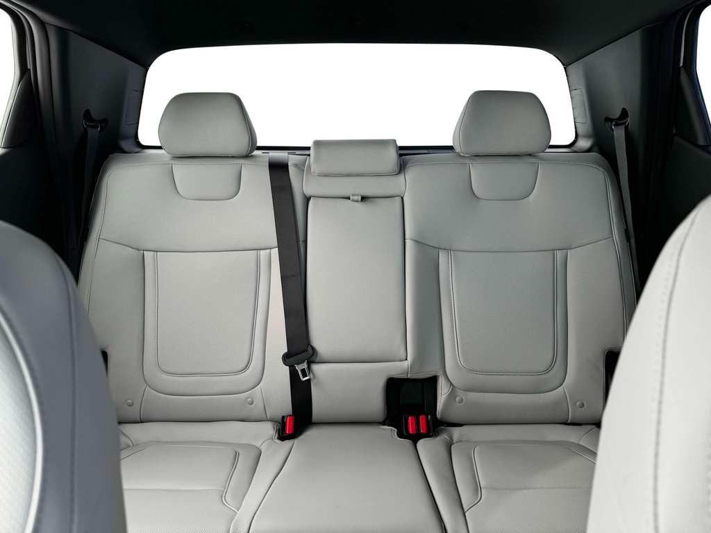 2026 Hyundai Santa Cruz SEL photo 4