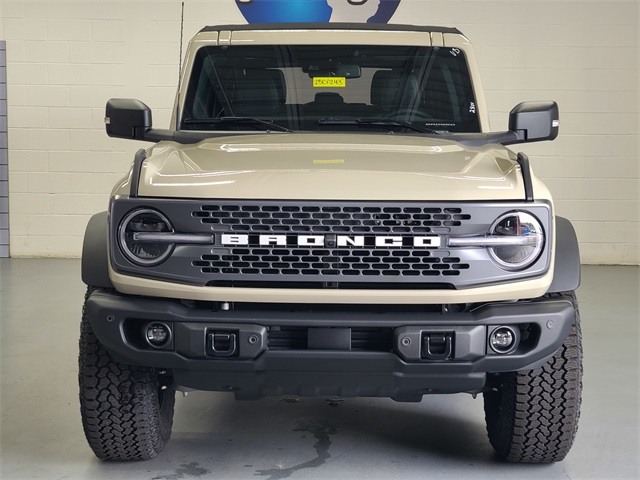2025 Ford Bronco Badlands photo 9