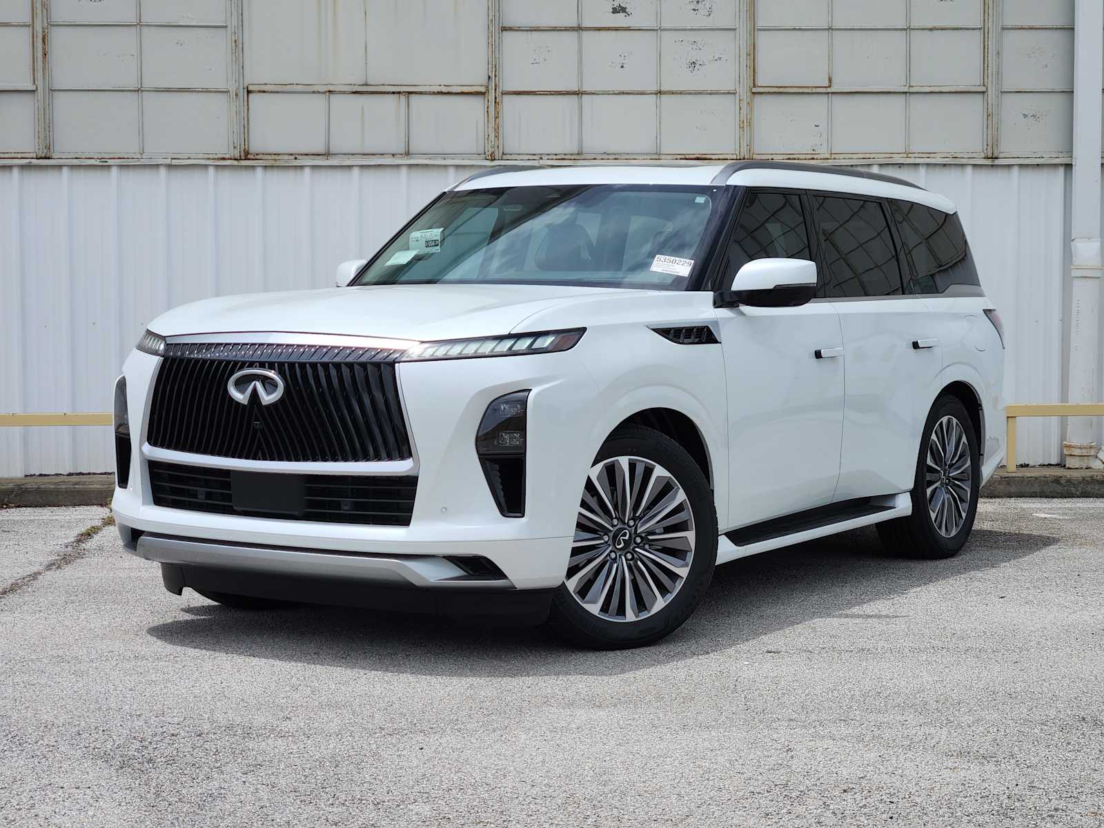 2025 INFINITI QX80 SENSORY