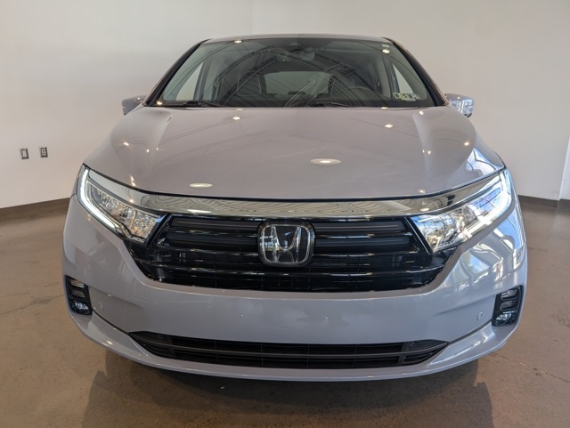 2023 Honda Odyssey Elite photo 2