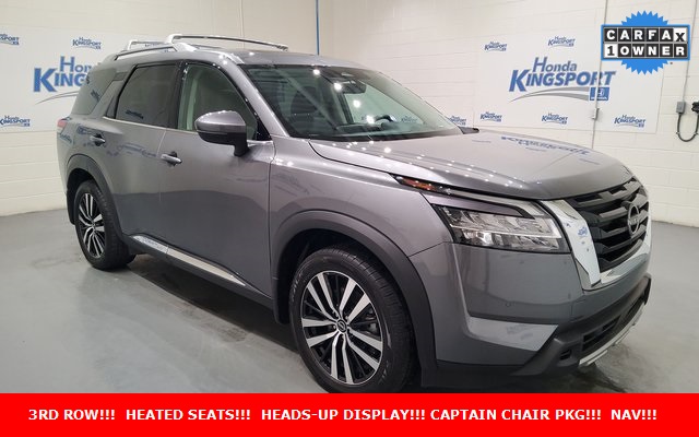2024 Nissan Pathfinder Platinum's photo