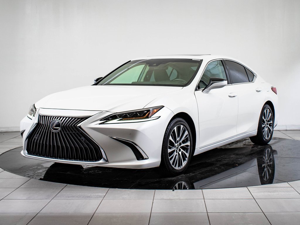 2019 Lexus ES 350 Luxury's photo