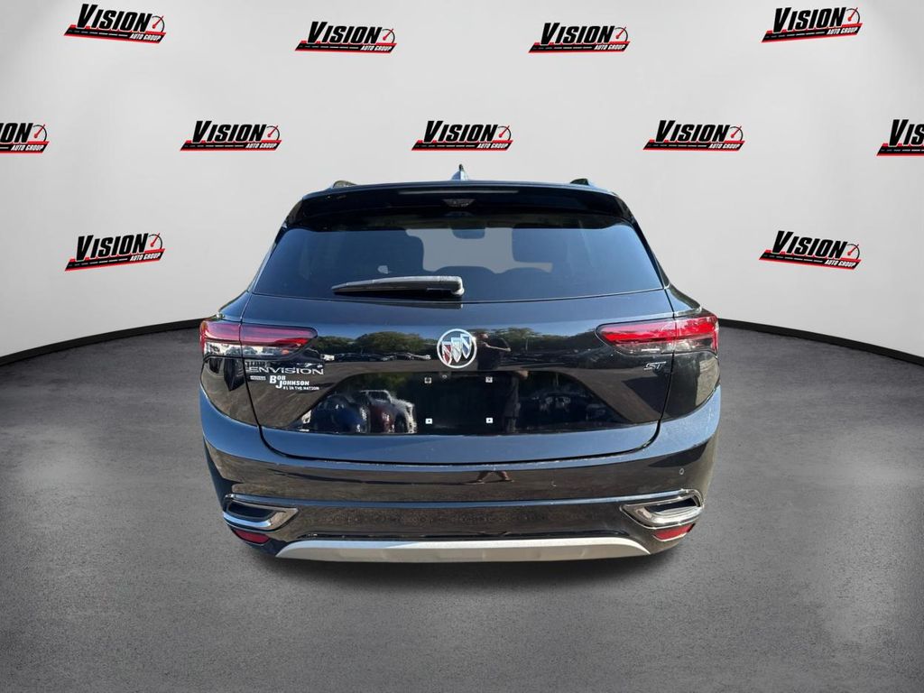 2022 Buick Envision Essence photo 6