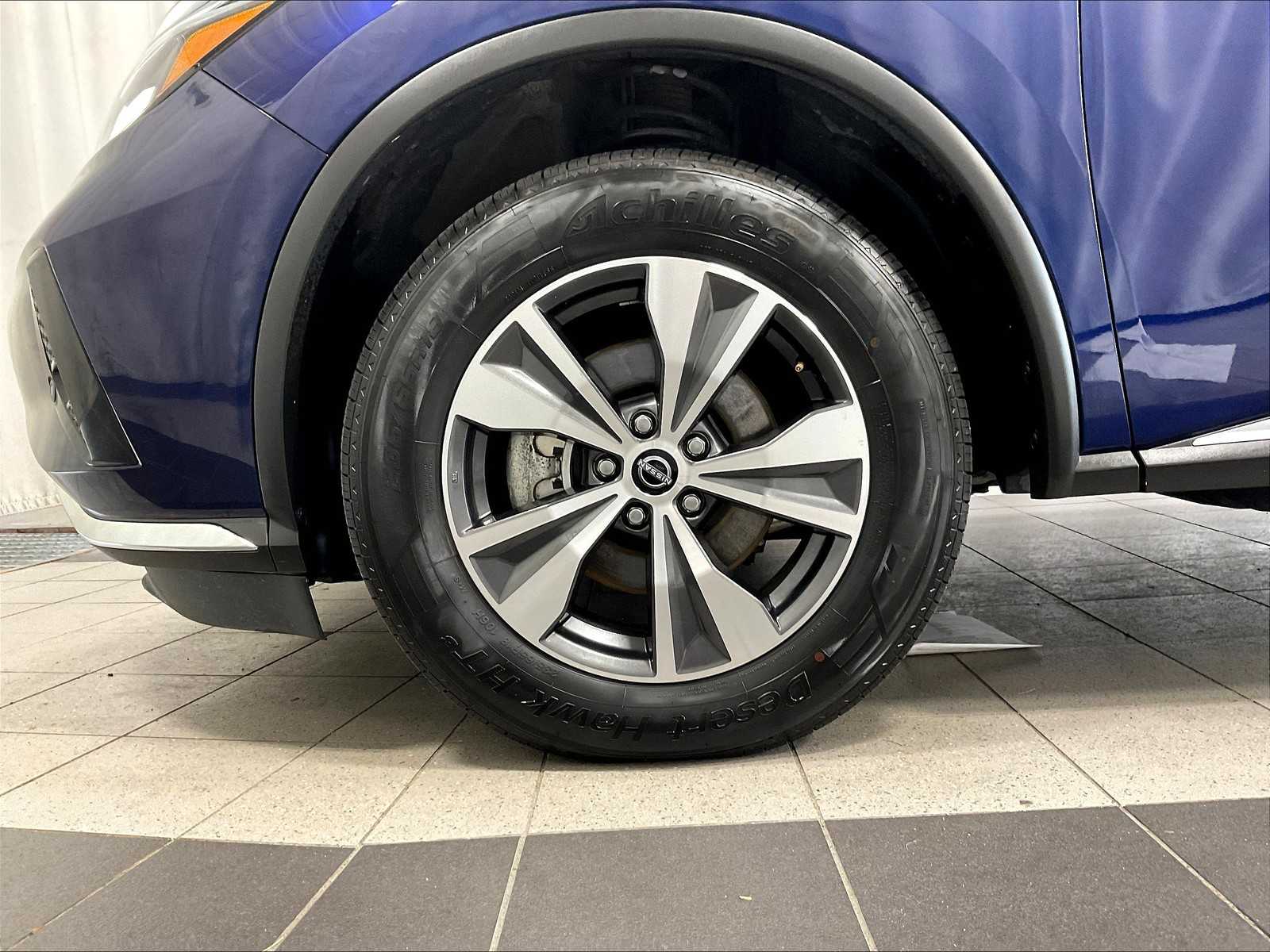 2023 Nissan Murano SV photo 7