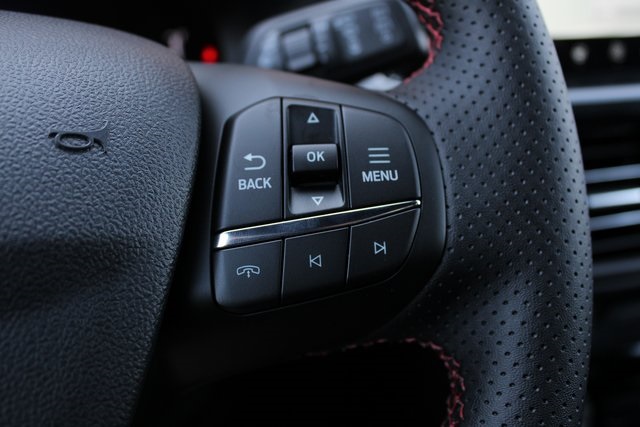 2025 Ford Escape ST-Line photo 10